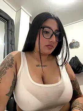 croftsmila online show from 09/21/25, 04:23