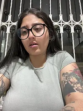 croftsmila online show from 04/08/26, 12:01