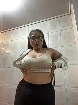 croftsmila online show from 04/14/26, 11:43