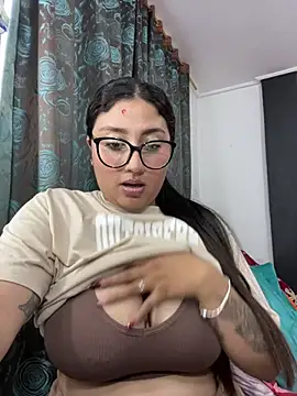 croftsmila online show from 02/16/26, 10:40