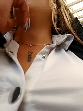 Misscata1106 online show from 04/15/26, 06:12