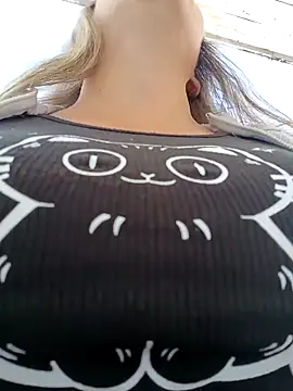 Misscata1106 online show from 11/17/25, 06:45