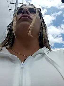 Misscata1106 online show from 04/16/26, 05:25