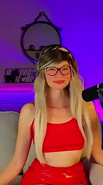 Kittychatte online show from 05/17/26, 08:36