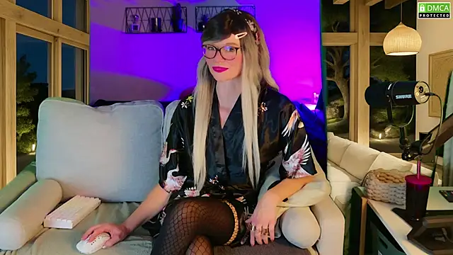 Kittychatte online show from 10/09/25, 07:36