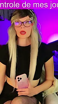 Kittychatte online show from 04/27/26, 07:56