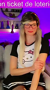 Kittychatte online show from 05/04/26, 08:11