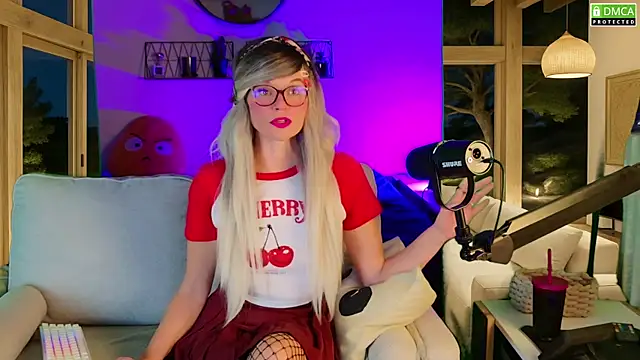 Kittychatte online show from 09/29/25, 07:52