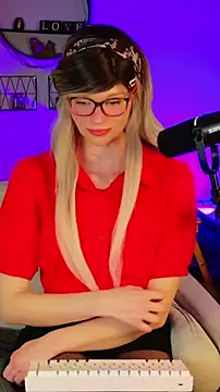 Kittychatte online show from 03/18/26, 01:13