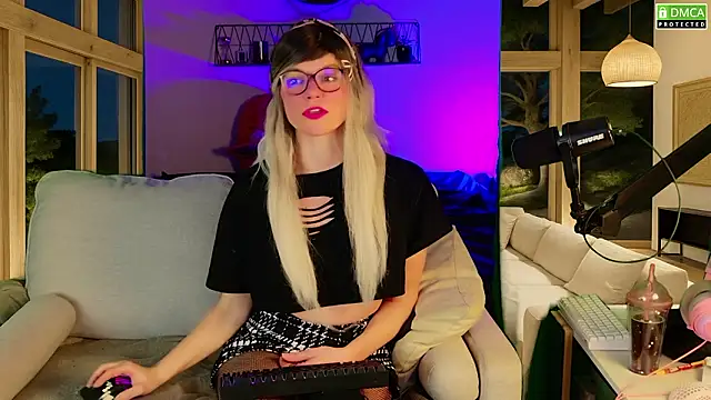 Kittychatte online show from 03/03/26, 09:22