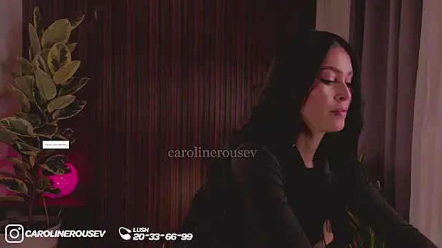 Snapshot of carolinerousev chatting on 07/04/26, 06:56 carolinerousev online show from 07/04/26, 06:56