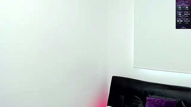 Snapshot of christiansex01 chatting on 03/04/25, 09:00 christiansex01 online show from 03/04/25, 09:00