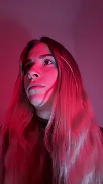 Snapshot of KissMissAngela chatting on 11/01/25, 07:13 KissMissAngela online show from 11/01/25, 07:13