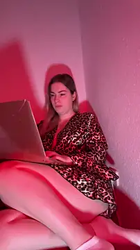 Snapshot of KissMissAngela chatting on 11/17/25, 07:45 KissMissAngela online show from 11/17/25, 07:45