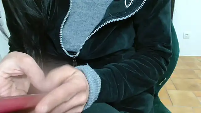 patatinahot87 online show from 01/17/26, 05:38