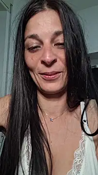patatinahot87 online show from 04/27/26, 05:00