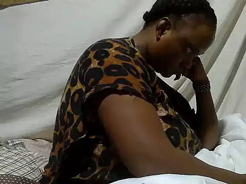 Snapshot of swt_wet_pus chatting on 03/03/26, 09:05 swt wet pus online show from 03/03/26, 09:05