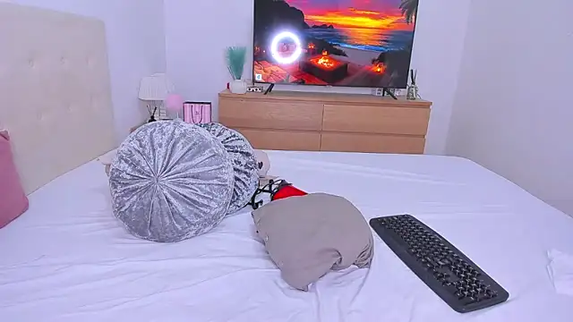 Your Girl69XXX online show from 11/29/25, 10:32