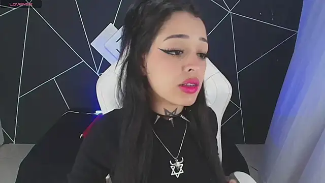 farichell online show from 10/30/25, 09:01