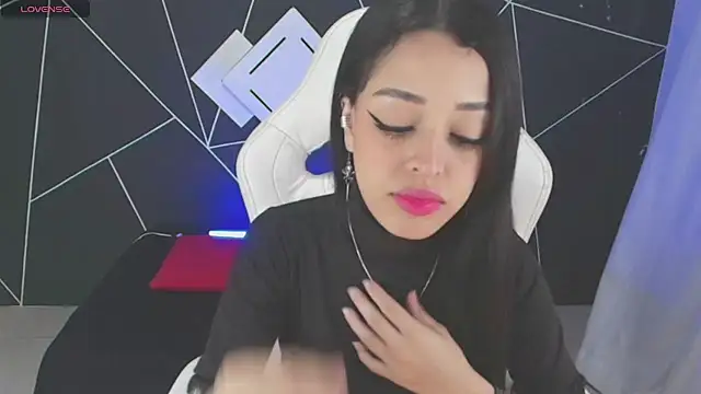 farichell online show from 11/08/25, 02:31