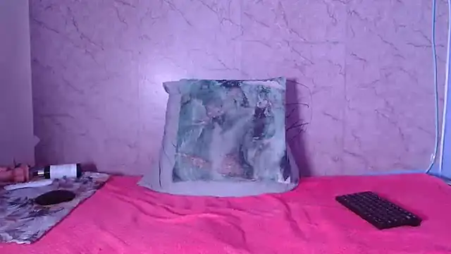 hannapasion online show from 12/04/25, 04:44