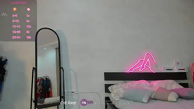 Snapshot of Milf_Tea chatting on 03/10/25, 07:22 Milf Tea online show from 03/10/25, 07:22