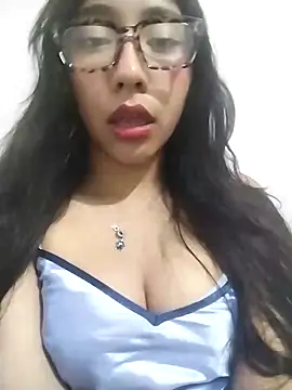 Umaru uwu online show from 11/26/25, 04:56