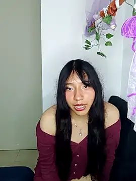 Snapshot of Umaru_uwu chatting on 09/15/25, 04:35 Umaru uwu online show from 09/15/25, 04:35