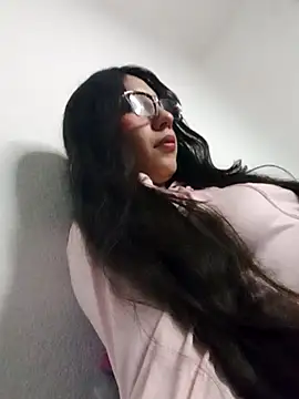 Umaru uwu online show from 11/16/25, 07:24