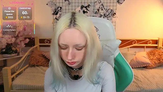 Katia Kim online show from 03/10/26, 06:28