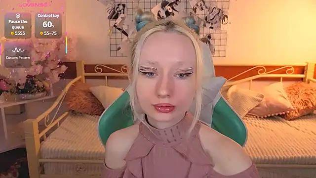 Katia Kim online show from 03/08/26, 06:28