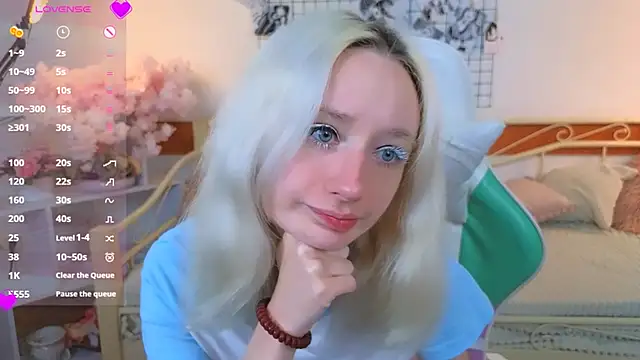 Katia Kim online show from 04/05/26, 05:25