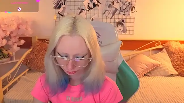 Katia Kim online show from 02/24/26, 06:25