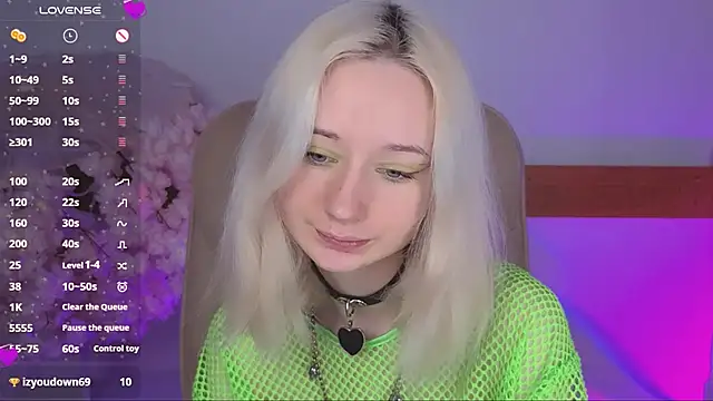 Katia Kim online show from 12/14/25, 06:19