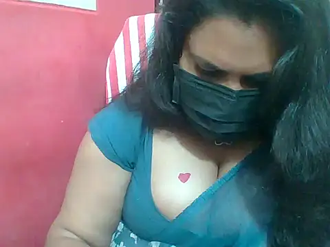 Snapshot of radhatelugu chatting on 07/28/26, 05:45 radhatelugu online show from 07/28/26, 05:45