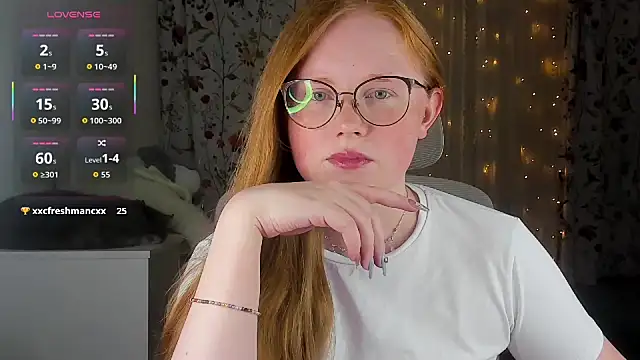 Snapshot of Olivia_Date chatting on 06/27/26, 05:30 Olivia Date online show from 06/27/26, 05:30