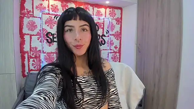 Mhelanny2 online show from 03/15/25, 11:51