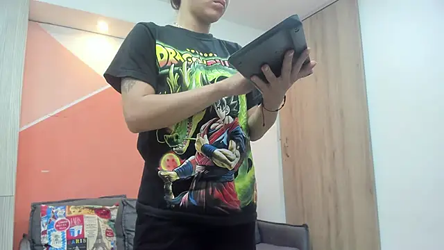 Mhelanny2 online show from 10/07/25, 04:19