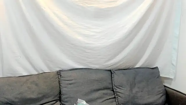 Mhelanny2 online show from 03/29/26, 02:08