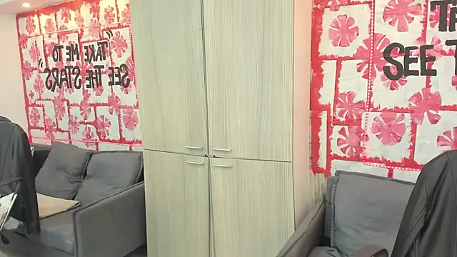 Mhelanny2 online show from 02/28/25, 03:48