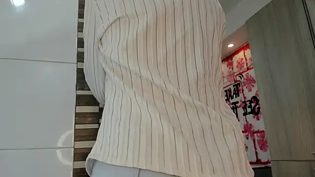 Mhelanny2 online show from 03/08/25, 12:22