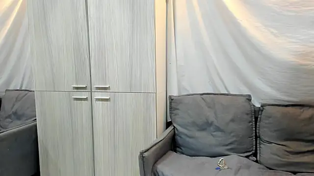 Mhelanny2 online show from 03/22/26, 10:44