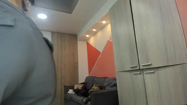 Mhelanny2 online show from 09/15/25, 07:14