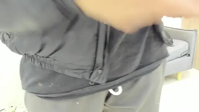 Mhelanny2 online show from 03/07/25, 05:40