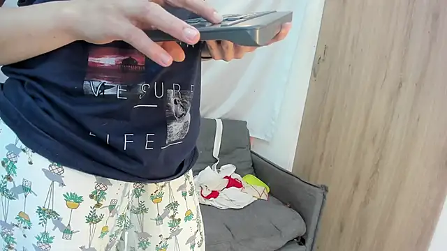 Mhelanny2 online show from 03/07/26, 02:11