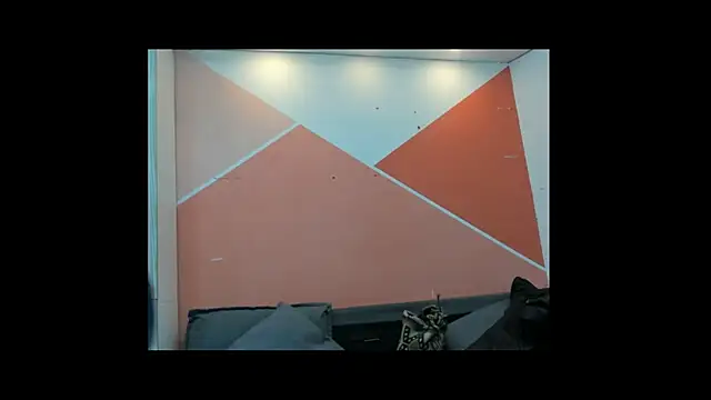 Mhelanny2 online show from 10/15/25, 06:05