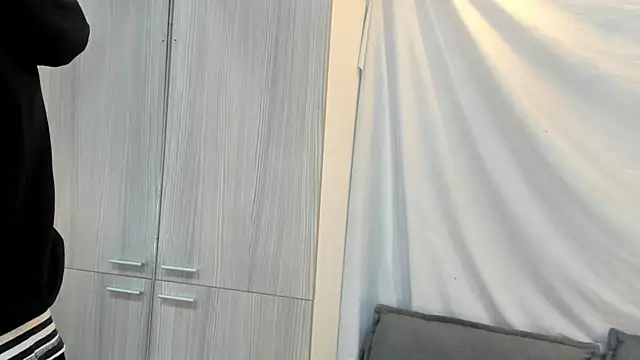 Mhelanny2 online show from 03/28/26, 05:25