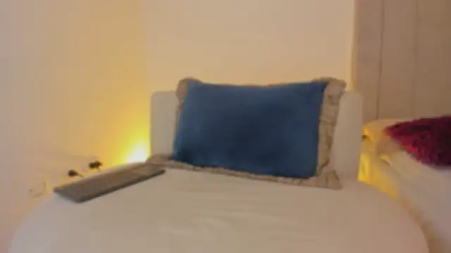 luisah  online show from 03/31/26, 08:00