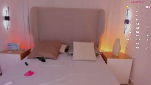 luisah  online show from 11/27/25, 08:09