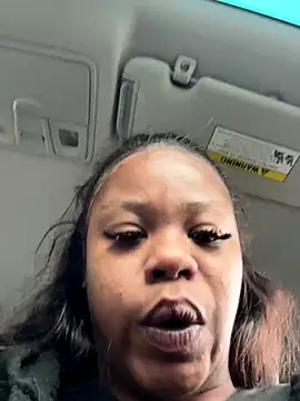 lil momma420 online show from 11/09/25, 06:12